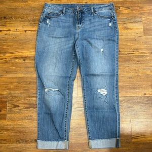 Jennifer Lopez boyfriend cropped jeans